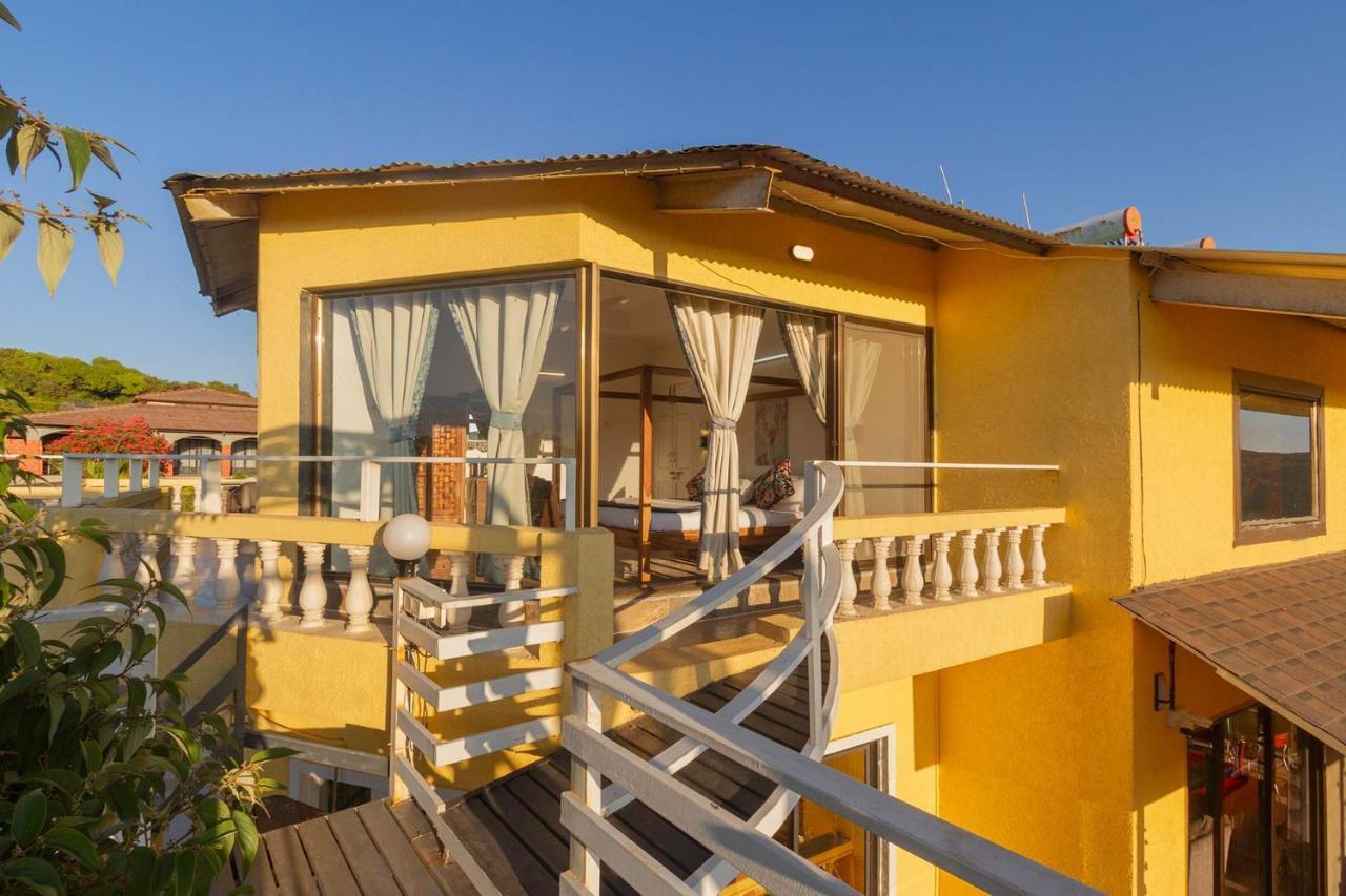 Stayvista's Serenity Hills: Luxe Retreat with Valley Views and Pool Mahabaleshwar Exterior photo