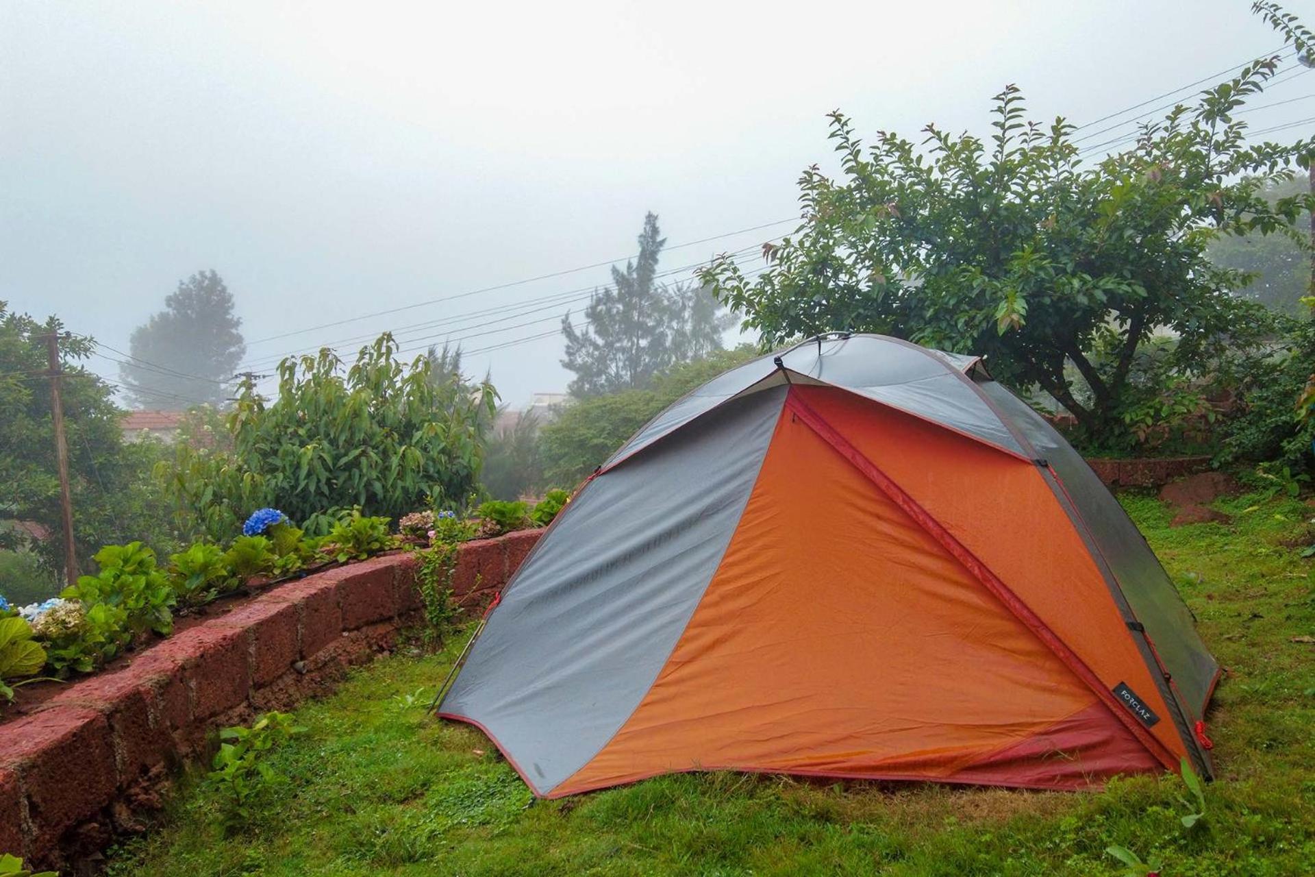 Stayvista's Serenity Hills: Luxe Retreat with Valley Views and Pool Mahabaleshwar Exterior photo